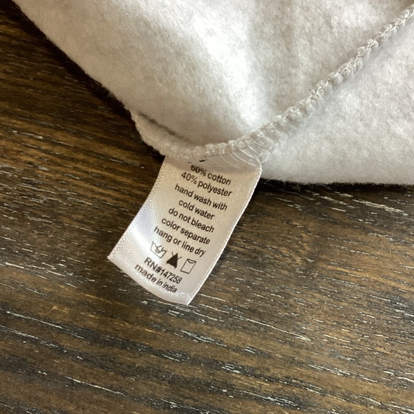 Simply Southern Gray XXL Sweatshirt Happiness Comes in all Sizes Coffee Graphics - Picture 8 of 10